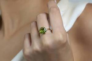 925 Sterling Silver Natural Green Hexagon <b>Peridot</b> Gemstone Stacking Fine <b>Ring</b> Minimalist Women's Fine Jewelry Wholesale Supplier - Product Image 6