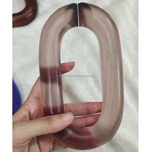 Adornos de Pared de Cadena Acrílica Modernos Personalizados, Hechos a Mano, Adornos Colgantes de Resina Modernos para Decoración del Hogar, Listos para el Festival Diwali - Product Image 1