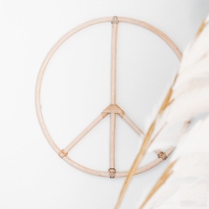 Decoración de pared con signo de la paz para restaurante, tapices de ratán decorativos, diseños personalizados disponibles - Product Image 2