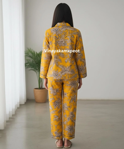 Conjunto de Pijama y Ropa de Estar para Mujer, Tejido a Mano, 100% Algodón, Estampado Floral Amarillo, Elegante, Artesanal, Sanganeri - Product Image 5
