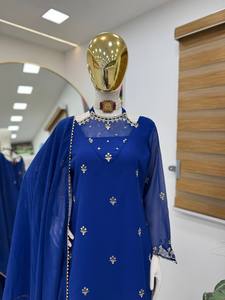 Traje Sharara Pakistaní Azul, Bordado, Tradicional, Sin Arrugas, con Dupatta de Malla Elástica, Atuendo para Mujer, para Fiestas y Bodas - Product Image 2