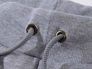 Pantalon de survêtement gris pour homme avec taille élastique et cordon de serrage, poches latérales, décontracté, pour l'automne, en coton tricoté - Product Image 3