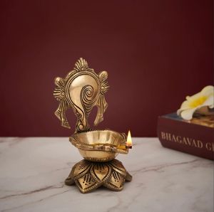 Decorative Brass Diya Stand Set with Traditional Back Motif, Multi Wick Oil <b>Lamp</b> for Home Temple, Puja Rituals and Festive Decor - Product Image 5