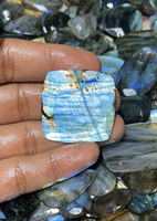Nouveauté 2026 : Pierre précieuse naturelle Labradorite taillée en facettes Radha Arts, provenant du Rajasthan, 25-40mm, vente en gros