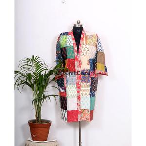 Robe kimono pour femmes, imprimé floral de luxe, 100% coton, manches trois quarts, fermeture à cordon, tissu respirant et doux - Product Image 1