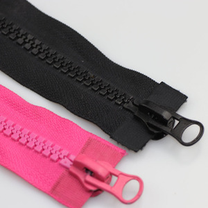 Fermeture éclair en résine plastique à double curseur colorée pour accessoires de confection de vêtements, vente en gros usine - Product Image 1