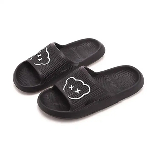 Nouvelles pantoufles d'intérieur 2026 en gros pour hommes et femmes, en EVA, résistantes à l'usure, légères, pour couples, été - Product Image 2