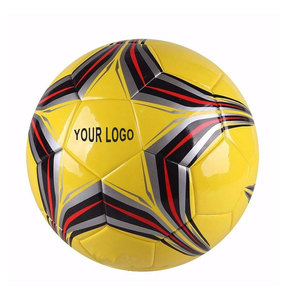 Ballon de football personnalisé avec votre propre design, en cuir classique, vessie en caoutchouc durable, coutures robustes, haute qualité pour l'entraînement - Product Image 1