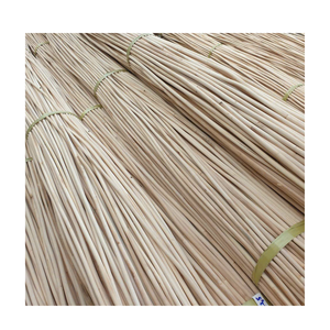 Matériau en rotin naturel du Vietnam, canne flexible pour la fabrication artisanale de meubles et de paniers - Product Image 1