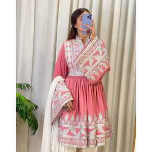 Nouvelle arrivée, robes de mariée traditionnelles afghanes Kuchi en dentelle brodée à la main, prix de gros, manches courtes, fabrication pakistanaise - Product Image 6