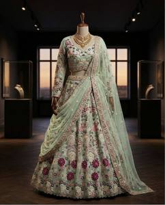 Lehenga Choli Tradicional de Lujo en Verde Menta, Bordado con Hilos Florales, para Bodas Indias y Fiestas, para Todas las Temporadas - Product Image 2