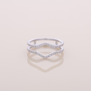 IGI Certified Curved Round Diamond Chevron Wedding Band in 14K White / Rose & Yellow Gold - Product Image 1