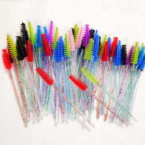 แปรงปัดขนตาแบบใช้ซ้ำได้ ด้ามจับพลาสติก ขนแปรงนุ่มพิเศษ สำหรับทำความสะอาดขนตาและคิ้ว อุปกรณ์แต่งหน้าสำหรับต่อขนตา - Product Image 3