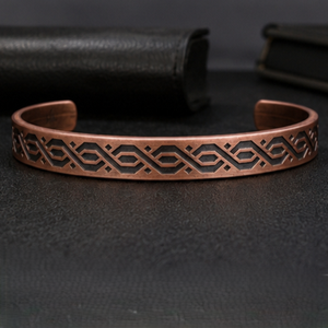 Premium Interlocking Link Engraved Open Cuff Copper Therapy Bracelet Exquisite Craftsmanship Fashion Jewelry - Product Image 6