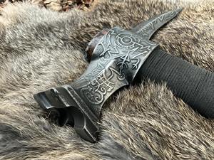 Bochen 2026 Hacha de Batalla Industrial Multifuncional Portátil Forjada con Cabeza de Hacha y Mango de Madera de Palisandro para Acampar, Cortar Leña y Encender Fuego - Product Image 4