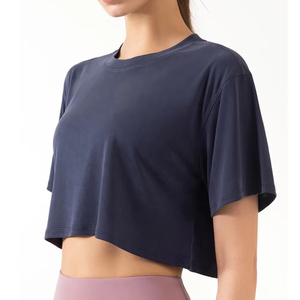 Good Selling Casual Wear Breathable Women Crop <b>Top</b> T Shirts OEM Women Cotton Short Sleeve Crop <b>Top</b> T Shirt for Sale - Product Image 1