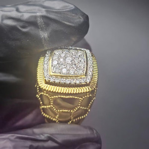 Anillo de Compromiso Cuadrado con Diamantes de Moissanita de Corte Brillante Redondo Estilo Iced Out para Hombre, Plata de Ley 925, Joyería de Regalo Hip Hop - Product Image 4