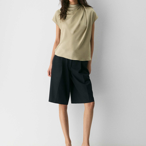 Chemisier Femme de Qualité Supérieure en Soie Satinée, Col Montant Drapé, Sans Manches, à Découpes, Style Cache-cœur, Manches Courtes Drapées - Product Image 6