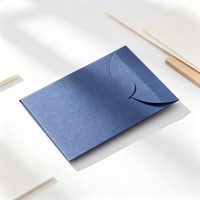 Bolsa de Papel Clásica Resistente con Impresión Personalizada para Empaque de Regalos de Ropa con Diseño de Logotipo