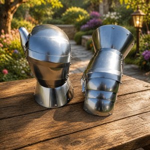 Gants de chevalier médiévaux en acier, fabriqués à la main, pour la reconstitution historique et le cosplay - Product Image 2