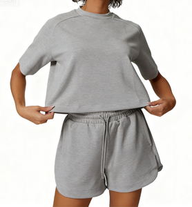 Ensemble de shorts de yoga décontractés pour femmes de haute qualité, en modal tricoté imprimé, doux et respirant, avec t-shirt à manches courtes et cordon de serrage, coupe ample - Product Image 6