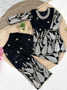 Ensemble jupe et haut traditionnel indien pakistanais noir brodé pour fille, coupe ample, pour mariage - Product Image 4