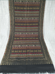 ผ้าคลุมไหล่ผ้าแคชเมียร์หรูหราพร้อมงานขอบหินสีทองที่สวยงามผ้าขนสัตว์คุณภาพสูงออกแบบโดยผู้จำหน่ายชาวอินเดียสำหรับชาวมุสลิม - Product Image 3