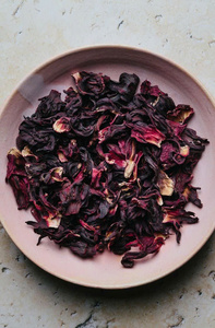 Thé aux fleurs d'hibiscus séchées bio vietnamien de haute qualité, best-seller, détoxifiant et amincissant, tisane aux herbes - Product Image 3