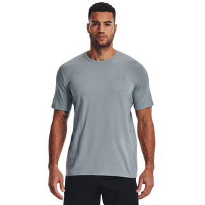 T-shirts pour hommes de haute qualité, streetwear premium, 100% coton, unis, personnalisables avec logo. - Product Image 3