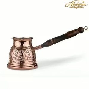 Cafetera Turca de Cobre Alabanza Cezve Vintage con Grabado, Forma de Barriga, con Asa y Juego de Cucharas - Product Image 3