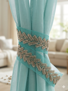 Exquisito Borde de Saree Floral Ecológico con Adornos Hechos a Mano, Lentejuelas Metálicas, Bordado de Precisión, 100% Poliéster, Lujoso - Product Image 4