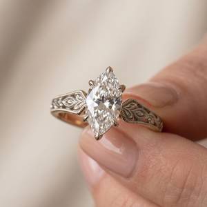 Bague solitaire vintage Art Déco en moissanite taille marquise 2 carats, argent 925, bijoux fins, cadeau pour la Saint-Valentin pour votre partenaire - Product Image 5