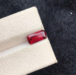 Pierre précieuse grenat rouge non chauffé, taillée en facettes, rhodolite grenat, pierre brute pour la fabrication de bijoux et bagues - Product Image 3