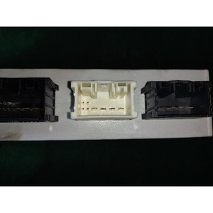 ECU และโมดูลคอมพิวเตอร์มือสองสำหรับรถยนต์ซีรีส์ 7 รุ่น 61357317512 - Product Image 5