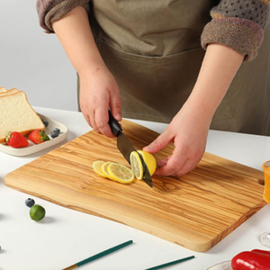 Planche à découper en bois d'olivier irrégulière pour steak et pain, bloc de découpe en bois - Product Image 2