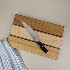 Tabla de Cortar Premium de Roble, Arce y Nogal, Tabla de Cocina de Madera Maciza, Tabla para Servir Hecha a Mano, Estilo Carnicero, Resistente - Product Image 1
