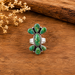 Bague en argent plaqué or Sonoran avec pierres de turquoise en forme de poire, style bohème western fait main, bijou fantaisie en pierres précieuses - Product Image 1