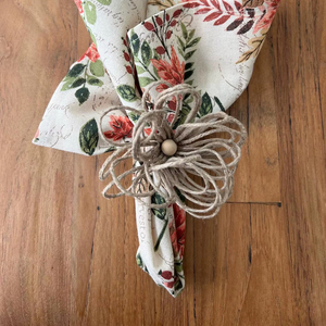 Anneaux de serviette en rotin en forme de fleur, tissés à la main, accessoires de table décoratifs pour la salle à manger, la maison, le café, les événements, les mariages et les fêtes - Product Image 1