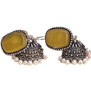 Boucles d'oreilles Jhumka en argent oxydé avec zircon serti clos en laiton pour femmes, prix de gros, fournisseur en gros - Product Image 1