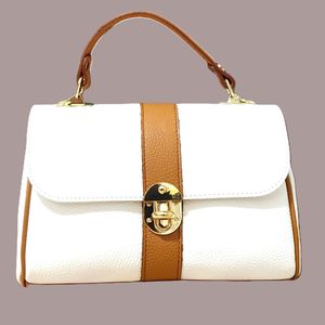 Sac fourre-tout en cuir véritable fait main Royaa |   Sac à main élégant et tendance |   Artisanat artisanal blanc et brun |   Fermeture éclair L26xH18xD10CM - Product Image 1
