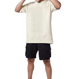 เสื้อยืดโอเวอร์ไซส์ผู้ชายไซส์ใหญ่ แบบดรอปไหล่ สไตล์สตรีทแวร์ วินเทจ ทรงครอปด้านหน้า ดีไซน์เรียบง่าย รับผลิตตามสั่ง ขายส่ง - Product Image 2