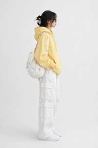 Conjunto Deportivo para Mujer, Sudadera con Capucha Amarilla y Pantalones Cargo Blancos, Ligero, de Poliéster/Algodón, Corte Holgado, Informal - Product Image 3
