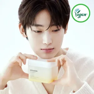 แผ่นรองโทนเนอร์70PG สำหรับผิวผสมผงละเอียด - Product Image 1