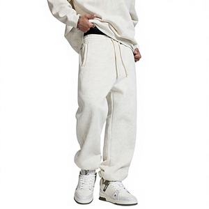 Nouveauté 2026 : Pantalon de jogging pour homme, coupe droite et ample, en coton 350G, uni, personnalisable avec logo, style décontracté et sportif - Product Image 5