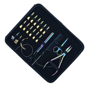 Kit de Herramientas Comerciales para Extensiones de Cabello con Alicates de Microperlas, Gancho de Instalación, Mini Tijeras de Corte y Separación, y Pinza de Dedo - Product Image 1