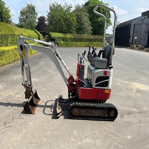 Mini-excavatrice compacte Takeuchi TB210R avec une maniabilité excellente, des performances robustes et une puissance de travail fiable - Product Image 6