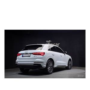 Audi Q3 35 TDI Premium 2023 con Cámara Trasera, Asientos de Cuero y Volante a la Izquierda, Solo Diésel, Solo 22,238 km Recorridos - Product Image 2