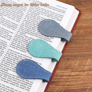 Premium Personalized luxury leather <b>bookmark</b> with maple leaf artwork for readers and professionals for sale in reasonable rate - Product Image 4