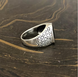 Bague pour homme de créateur, motif géométrique, onyx noir, 10,1 grammes, bijoux fins, à porter au quotidien - Product Image 4