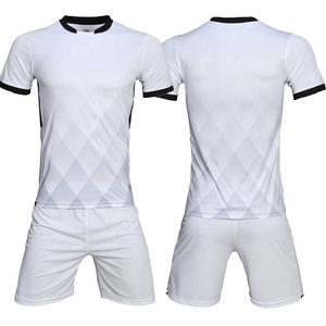 Camisetas de fútbol personalizadas con impresión por sublimación, uniforme de entrenamiento de fútbol para equipos y clubs - Product Image 4